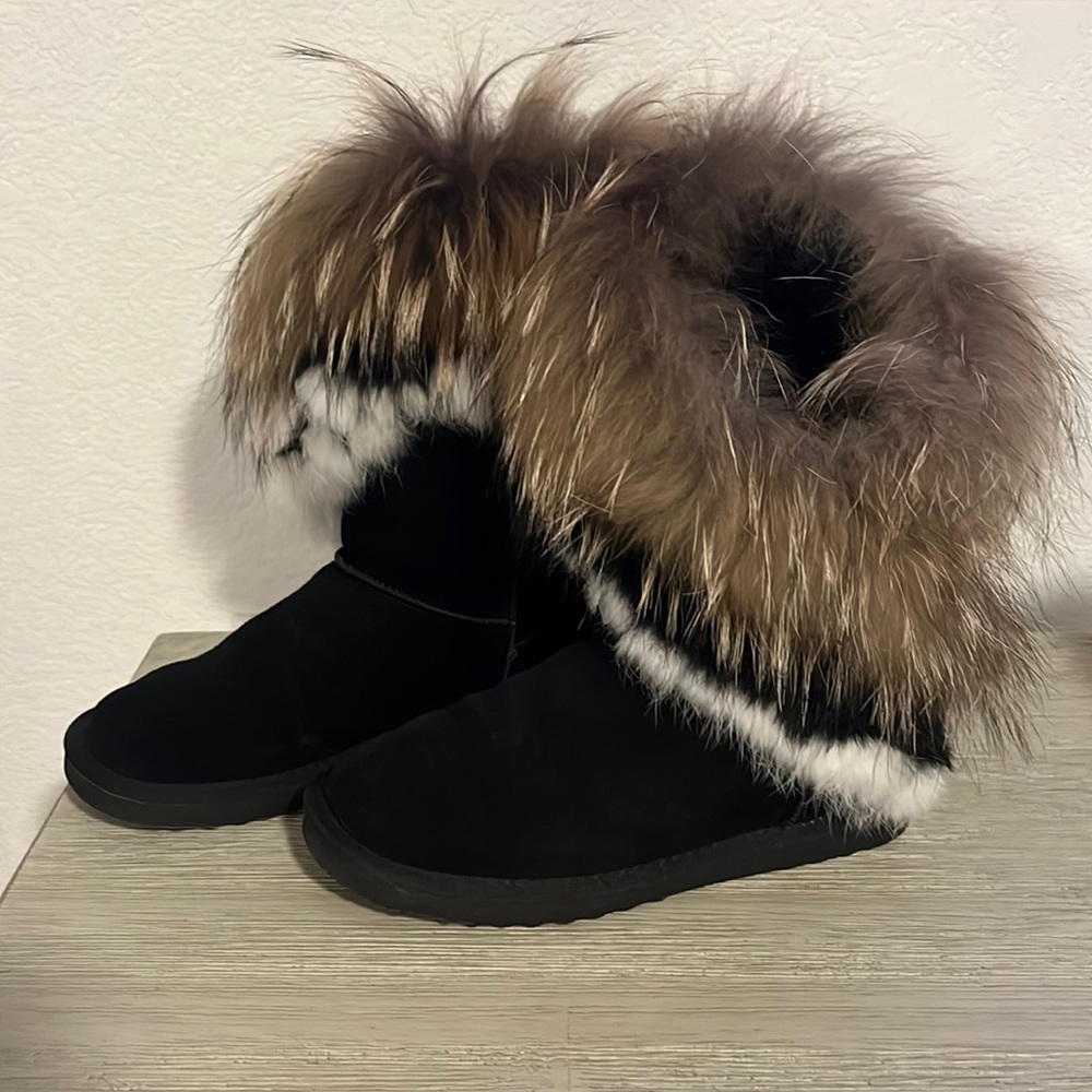 Size 8 black suede snow boots with black, white and tan fur.